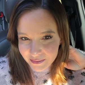 Meet your Posher, Krystal